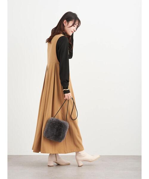 Petit fleur(プチフルール)の「・Petit Fleur キリカエタックワンピース*(ジャンパースカート・レディース・ブラック/ベージュ/グレイッシュベージュ・FREE)」の13枚目の写真