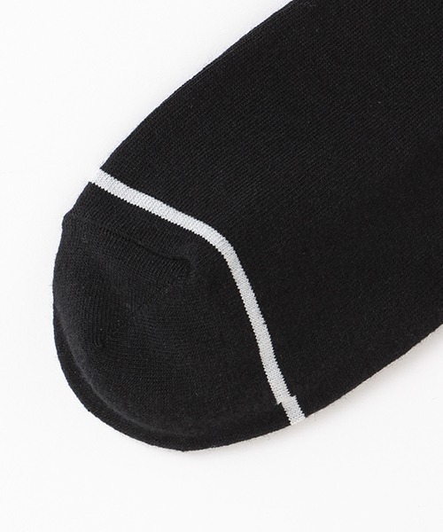 LOVETOXIC（ラブトキシック）の「ラインロゴクルーソックス（ソックス/靴下・キッズ・ピンク/ラベンダー/ブラック/マルチ/ベージュ/サックスブルー・20-22cm/23-25cm）」の8枚目の写真