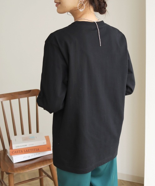 HER CLOSET(ハークローゼット)の「【shemoshelly】WEB限定シンプルプリントロゴロンT(Tシャツ/カットソー・レディース・ホワイト/ブラック・S/M/L)」の6枚目の写真