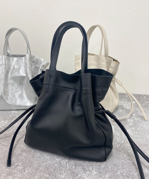 SHENERY（シーナリー）の「レザー巾着ショルダーバッグ（ショルダー