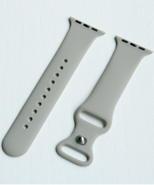 SiNCERE(シンシア)の「Apple Watch Silicone Band / アップルウォッチ バンド シリコンタイプ 38-41mm/42-45mm(デジタル腕時計・メンズ・ホワイト/ブラック/グレー/グリーン/ブルー/レッド・38/42)」の12枚目の写真