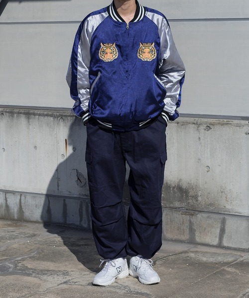 kutir（クティール）の「トラ刺繍スカジャン（スカジャン・メンズ・オリーブ/ブルー・MEDIUM/LARGE）」の13枚目の写真