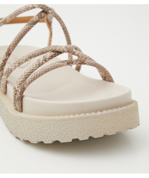 AZUL by moussy(アズールバイマウジー)の「PYTHON CORD CROSS SANDALS/パイソンコードクロスサンダル(サンダル・レディース・ベージュ系その他/ブラック系その他・LARGE/MEDIUM/SMALL)」の16枚目の写真