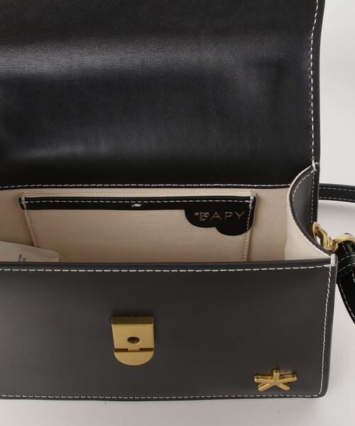 A BATHING APE(アベイシングエイプ)の「BPY BAPY BG BAGS W(ショルダーバッグ・レディース・ブラック/カーキ・FREE)」の5枚目の写真