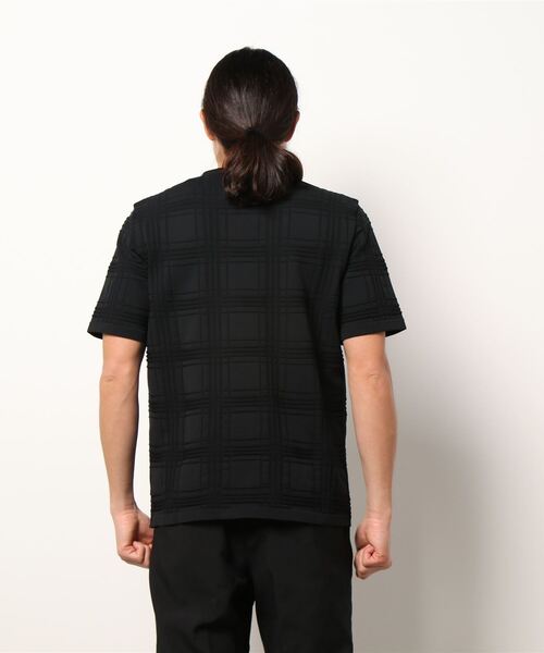 MONSIEUR NICOLE(ムッシュニコル)の「ECOPET シャドーチェック ニットTシャツ(ニット/セーター・メンズ・ホワイト/ブラック/グレイッシュベージュ・MEDIUM/LARGE/X-LARGE)」の5枚目の写真