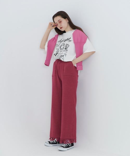 香港ディズニー限定★ユニセックス 大人用花柄トレーナー ユニセックス 柄シャツ TINA：JOJUN（シャツ/ブラウス）｜TINA
