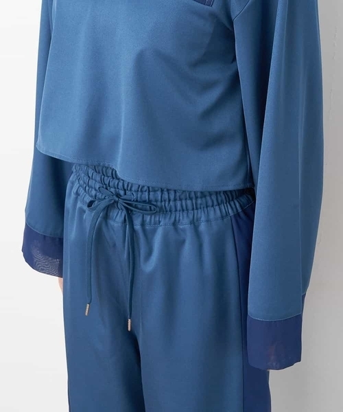 A de a.v.v（アードアー・ヴェ・ヴェ）の「［SET UP対応］シフォンドッキングバックリボンブラウス（シャツ/ブラウス・レディース・ブラック/ブルー/ミント・36/38）」の21枚目の写真