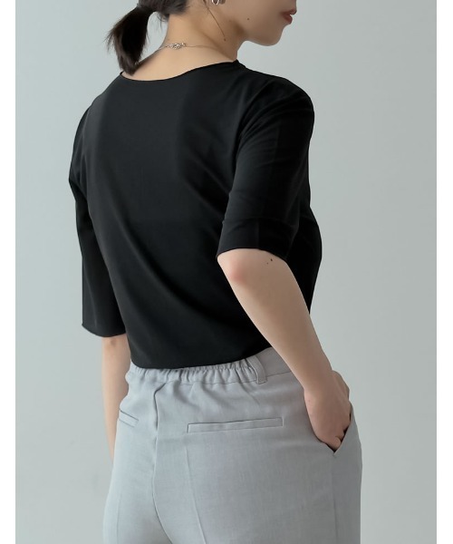 Re:EDIT(リエディ)の「ボートネックシアー5分袖トップス(Tシャツ/カットソー・レディース・ブラック/オレンジ/ブルー/グリーン/アイボリー・FREE)」の9枚目の写真