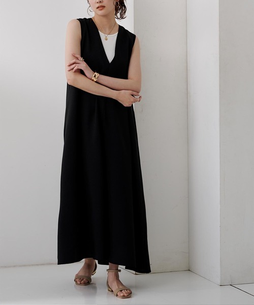 UR'S(ユアーズ)の「スクエアトゥストラップフラットサンダル(サンダル・レディース・ホワイト/ブラック/グリーン/ベージュ・LL/S/M/L)」の20枚目の写真