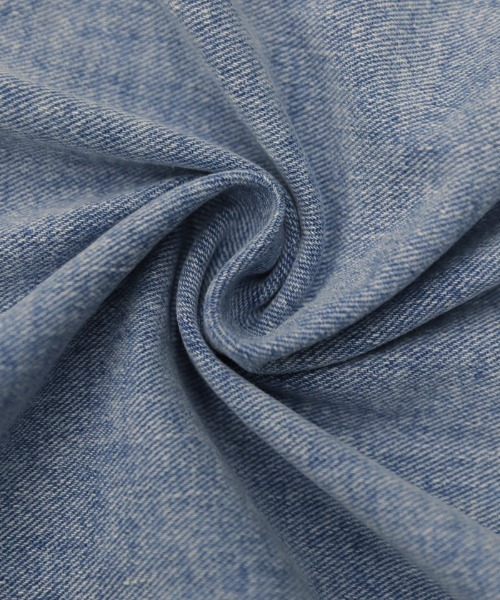 select MOCA（セレクトモカ）の「【サイズ展開あり】ビッグシルエットデニムジャケット（デニムジャケット・レディース・ライトブルー/ブラック/ブルー/アイボリー・FREE/LARGE/X-LARGE/SMALL）」の7枚目の写真