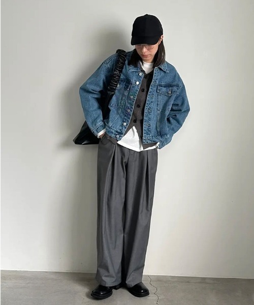 select MOCA（セレクトモカ）の「【サイズ展開あり】ビッグシルエットデニムジャケット（デニムジャケット・レディース・ライトブルー/ブラック/ブルー/アイボリー・FREE/LARGE/X-LARGE/SMALL）」の16枚目の写真