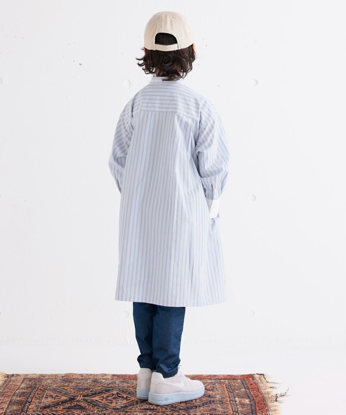 ARCH & LINE(アーチアンドライン)の「バンドカラー ロングシャツ PAJAMA LONG SHIRT(シャツワンピース・キッズ・ベージュ/サックスブルー・L/M/S)」の3枚目の写真