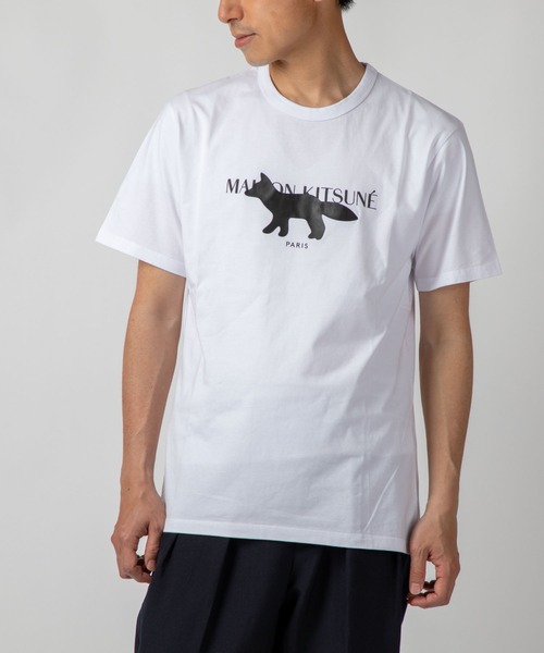 Maison Kitsune(メゾンキツネ)の「MAISON KITSUNE FOX STAMP CLASSIC TEE-SHIRT メゾン キツネ フォックス スタンプ プリント 半袖 Tシャツ(Tシャツ/カットソー・メンズ・ホワイト/グレー・LARGE/X-LARGE/SMALL/MEDIUM)」の2枚目の写真