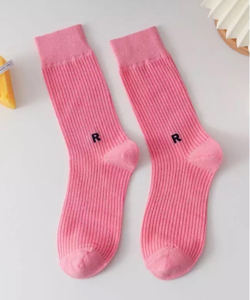 ammy.（エイミードット）の「【 ammy. / エイミードット 】 ワンポイント アルファベット ロゴ カラー ソックス（ソックス/靴下・レディース・ホワイト/ブラック/パープル/ブラウン/グレー/カーキ/ピンク/イエロー/オレンジ/グリーン・FREE）」の9枚目の写真