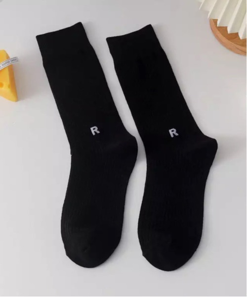 ammy.（エイミードット）の「【 ammy. / エイミードット 】 ワンポイント アルファベット ロゴ カラー ソックス（ソックス/靴下・レディース・ホワイト/ブラック/パープル/ブラウン/グレー/カーキ/ピンク/イエロー/オレンジ/グリーン・FREE）」の3枚目の写真