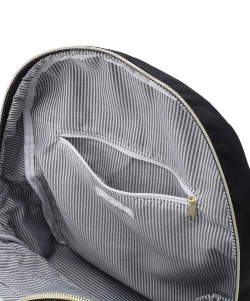SHOO・LA・RUE(シューラルー)の「◆【撥水】整理整頓できちゃうリュック(バックパック/リュック・レディース・ブラック/グレー系3/ブラック系3・00)」の21枚目の写真