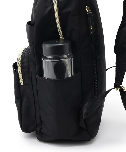 SHOO・LA・RUE(シューラルー)の「◆【撥水】整理整頓できちゃうリュック(バックパック/リュック・レディース・ブラック/グレー系3/ブラック系3・00)」の5枚目の写真