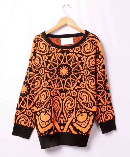 TRANOI（トラノイ）の「TRANOI 総柄ニット（ニット/セーター・レディース・オレンジ/グリーン・FREE）」の8枚目の写真
