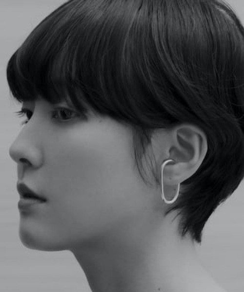 BYOKA(ビョーカ)の「【BYOKA / ビョーカ】G.LINK EARCUFF / イヤーカフ(イヤーカフ・レディース・ゴールド・FREE)」の1枚目の写真