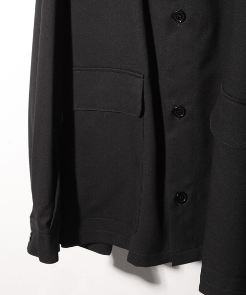 NILWAY（ニルウェイ）の「フラップポケットスタンドカラーシャツブルゾン / カーゴシャツ（シャツ/ブラウス・メンズ・ブラック/カーキ/アイボリー・MEDIUM/LARGE）」の6枚目の写真