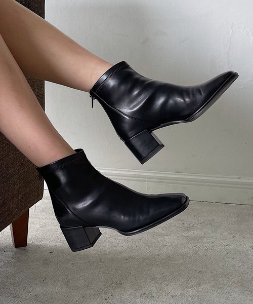 PAGEBOY（ページボーイ）の「ストレッチスクエアブーツ（ブーツ・レディース・ブラック/オフホワイト・M/L）」の2枚目の写真