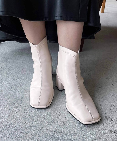 PAGEBOY（ページボーイ）の「ストレッチスクエアブーツ（ブーツ・レディース・ブラック/オフホワイト・M/L）」の13枚目の写真