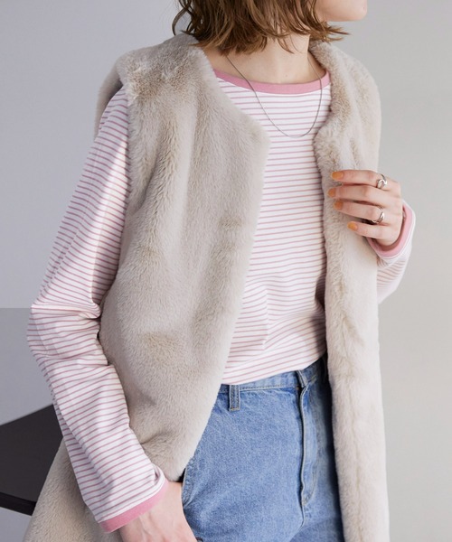 DISCOAT（ディスコート）の「【WEB限定】細ボーダーTシャツ（Tシャツ/カットソー・レディース・ピンク/ホワイト×ブラック/ホワイト×ピンク/ブラック/ライトベージュ/ホワイト系その他/ネイビー/ホワイト系その他2/グレー/ホワイト系その他3/ブラウン・FREE）」の4枚目の写真