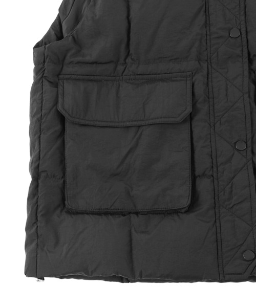 Figments(フィグメンツ)の「エコダウンブルゾンベスト(ダウンベスト・レディース・ブラック/オフホワイト・FREE)」の8枚目の写真