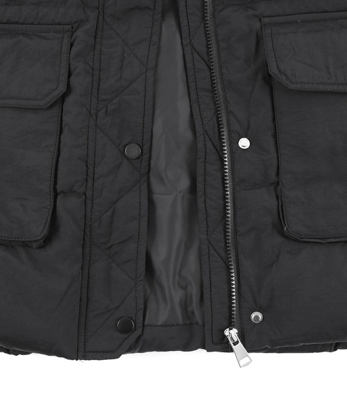 Figments(フィグメンツ)の「エコダウンブルゾンベスト(ダウンベスト・レディース・ブラック/オフホワイト・FREE)」の10枚目の写真