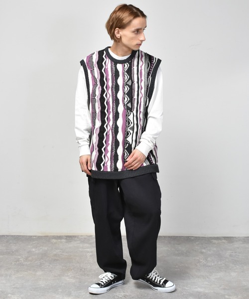 Starting Over(スターティングオーバー)の「変形ストライプクルーネック3Dベスト(ベスト・メンズ・チャコールグレー/ブラウン/グリーン・M/L/XL)」の16枚目の写真