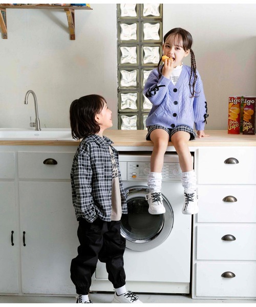 ANAP kids（アナップキッズ）の「ニットカーディガン＋メロートップスカーディガン（カーディガン/ボレロ・キッズ・モカ/ラベンダー/ブラック・110cm/120cm/130cm）」の5枚目の写真