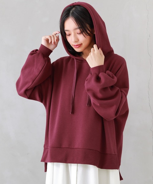 osharewalker（オシャレウォーカー）の「『裏起毛ボリューム袖パーカー』（パーカー・レディース・ボルドー/ダークグレー/グレイッシュベージュ/パープル/ブルーグリーン/ブラック・FREE）」の6枚目の写真