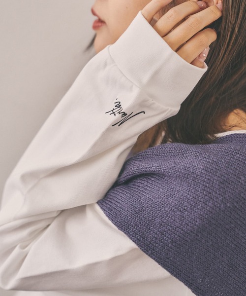 N WITH.(エヌウィズ)の「ポイント刺繍ロングスリーブTシャツ(Tシャツ/カットソー・レディース・ホワイト/ブラック・FREE)」の3枚目の写真