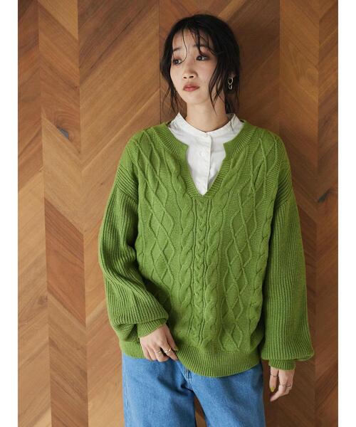 CRAFT STANDARD BOUTIQUE(クラフトスタンダードブティック)の「ケーブルスキッパープルオーバー(ニット/セーター・レディース・グレー/ベージュ/グリーン・FREE)」の7枚目の写真