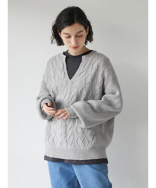 CRAFT STANDARD BOUTIQUE(クラフトスタンダードブティック)の「ケーブルスキッパープルオーバー(ニット/セーター・レディース・グレー/ベージュ/グリーン・FREE)」の21枚目の写真