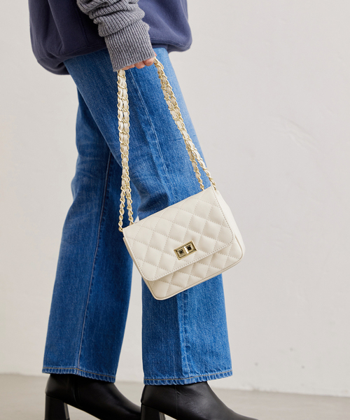 JOURNAL STANDARD(ジャーナルスタンダード)の「別注【Maison Vincent /メゾン ヴァンサン】キルトチェーンバッグ(ショルダーバッグ・レディース・ブラック/アイボリー/ネイビー・FREE)」の19枚目の写真