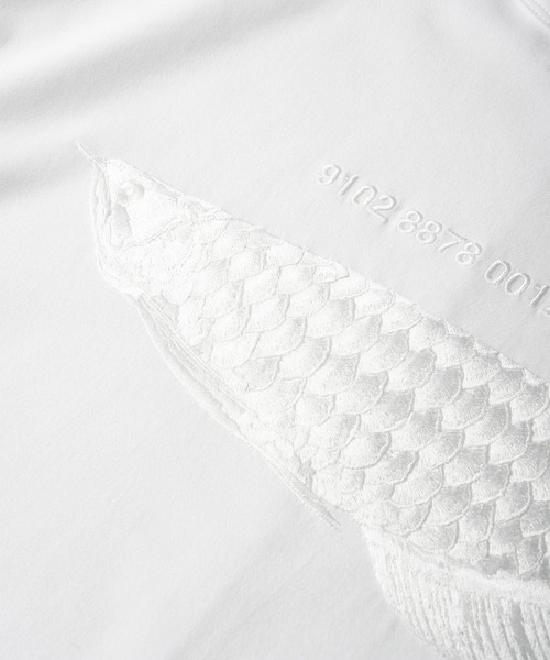 SHAREEF(シャリーフ)の「"AROWANA" S/S BIG-T(Tシャツ/カットソー・メンズ・ホワイト/ブラック/パープル・1/2/3)」の10枚目の写真