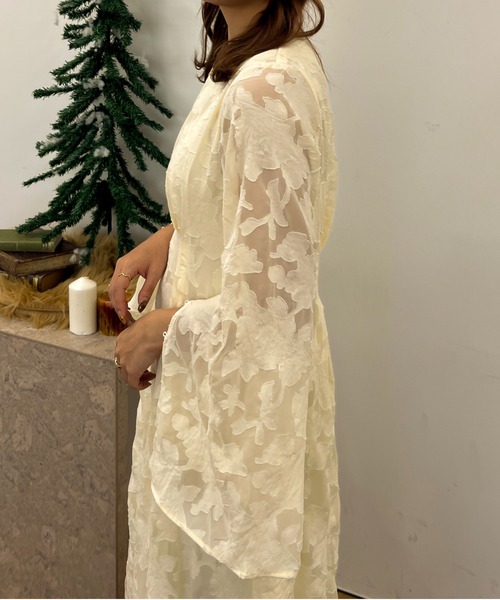 apres jour clair(アプレジュールクレア)の「【apres jour clair】スリットスリーブロングワンピース【ZOZOTOWN限定アイテム】(ワンピース・レディース・ブラック/アイボリー/モカ/ボルドー・フリー/X-LARGE)」の12枚目の写真