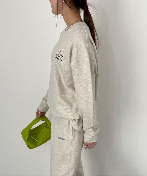 EPIMI E'PIMMY(エピミエピミー)の「ピグメントオーバースウェット(スウェット・レディース・オートミール/パープル/オレンジ/ブラック・MEDIUM)」の12枚目の写真