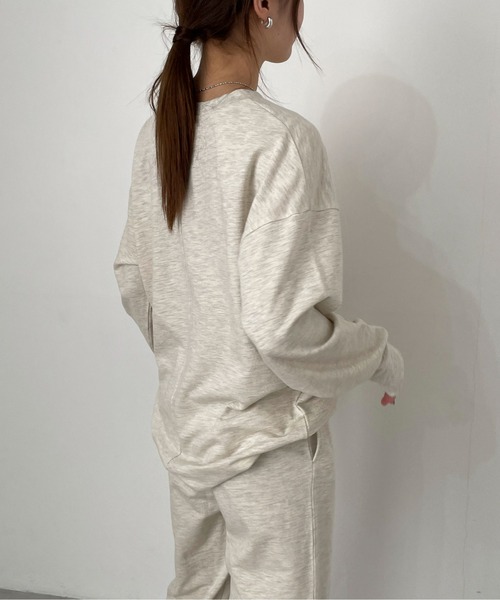 EPIMI E'PIMMY(エピミエピミー)の「ピグメントオーバースウェット(スウェット・レディース・オートミール/パープル/オレンジ/ブラック・MEDIUM)」の14枚目の写真