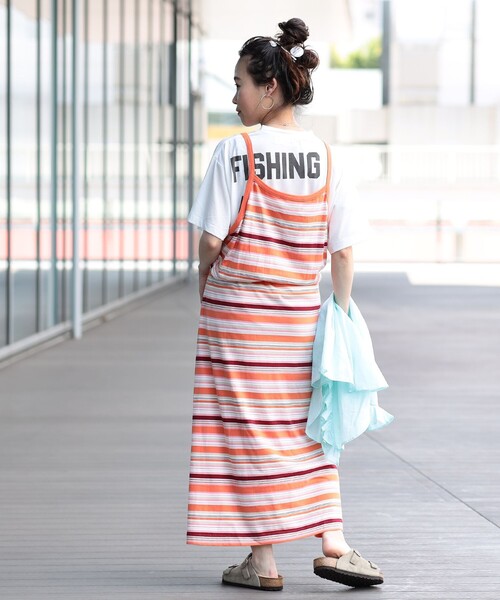 BEAMS BOY（ビームスボーイ）の「BEAMS BOY / マルチボーダー キャミソール ワンピース23SS（ワンピース・レディース・グリーン/ネイビー/オレンジ・ONE SIZE）」の16枚目の写真