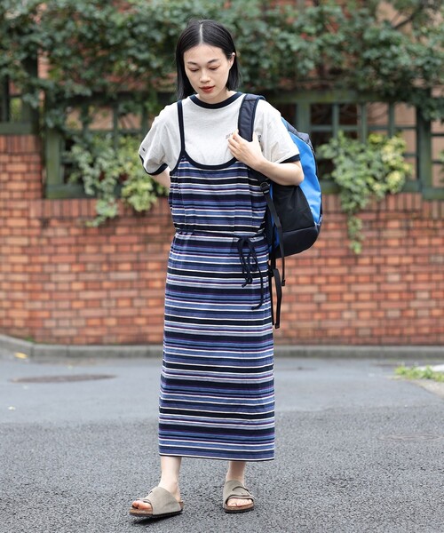 BEAMS BOY（ビームスボーイ）の「BEAMS BOY / マルチボーダー キャミソール ワンピース23SS（ワンピース・レディース・グリーン/ネイビー/オレンジ・ONE SIZE）」の9枚目の写真