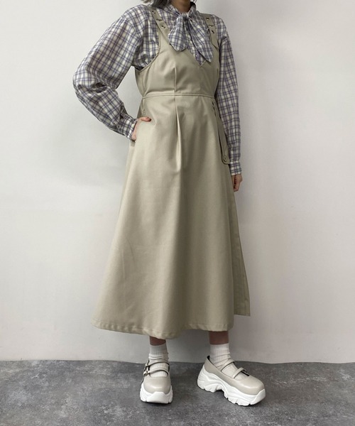 179/WG（イチナナキュウダブルジー）の「アシメプリーツジャンパースカート（ジャンパースカート・レディース・オフホワイト/ブルー/ブラック・MEDIUM）」の16枚目の写真