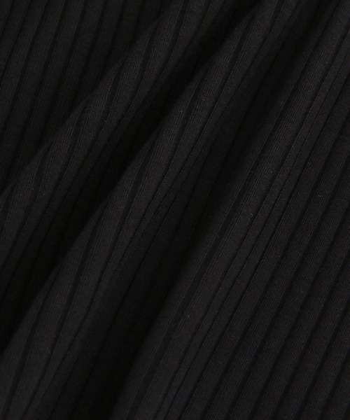 ADAM ET ROPE'(アダムエロペ)の「【サステナブル・WEB限定】パイピングネックリブプルオーバー(Tシャツ/カットソー・レディース・イエロー/ブラック/ホワイト/オフホワイト・FREE)」の21枚目の写真