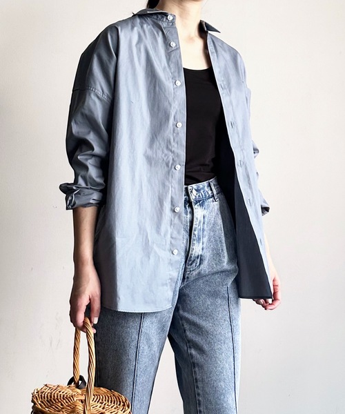 COMMON WARE（コモンウェアー）の「COMMONWARE:ビッグサイズ レギュラーカラー シャツ L/S（シャツ/ブラウス・レディース・グリーン系/サックスブルー系/ブラック×ホワイト/グリーン/ホワイト/イエロー/ラベンダー/サックスブルー/ブラック/ホワイト×ブルー/グレイッシュベージュ・L/XL/M）」の8枚目の写真