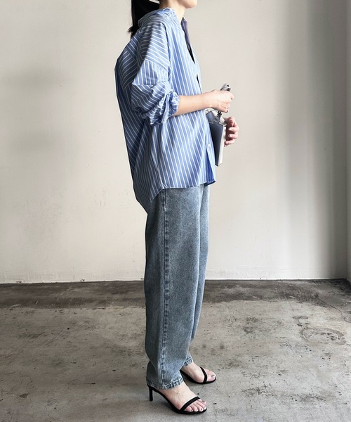 COMMON WARE（コモンウェアー）の「COMMONWARE:ビッグサイズ レギュラーカラー シャツ L/S（シャツ/ブラウス・レディース・グリーン系/サックスブルー系/ブラック×ホワイト/グリーン/ホワイト/イエロー/ラベンダー/サックスブルー/ブラック/ホワイト×ブルー/グレイッシュベージュ・L/XL/M）」の13枚目の写真