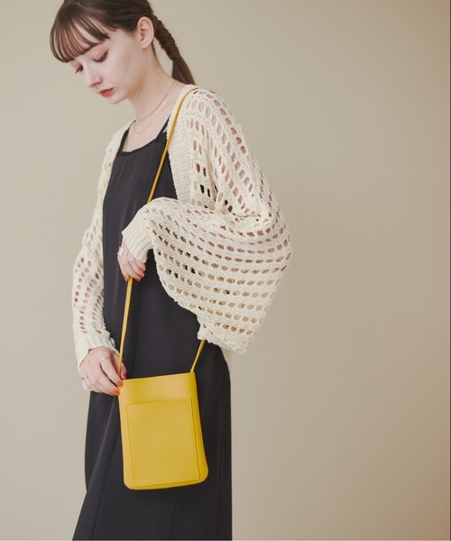 ANGIE(アンジー)の「スクエアミニショルダーバッグ(ショルダーバッグ・レディース・イエロー/ブラック/グレー/ベージュ・FREE)」の15枚目の写真