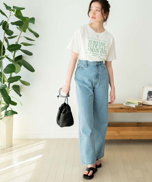 WEGO（ウィゴー）の「WEGO/グラフィックTシャツ（Tシャツ/カットソー・レディース・ホワイト/イエロー/ホワイト系その他/サックスブルー・FREE）」の17枚目の写真