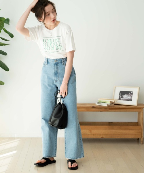 WEGO（ウィゴー）の「WEGO/グラフィックTシャツ（Tシャツ/カットソー・レディース・ホワイト/イエロー/ホワイト系その他/サックスブルー・FREE）」の22枚目の写真