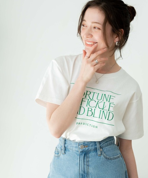 WEGO（ウィゴー）の「WEGO/グラフィックTシャツ（Tシャツ/カットソー・レディース・ホワイト/イエロー/ホワイト系その他/サックスブルー・FREE）」の18枚目の写真